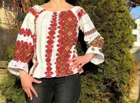 Bluza stilizata cu motive traditionale Daniela 9