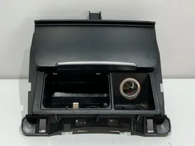 Scrumiera 8K0857951C Audi A4 (2007-2011) [8K2, B8]