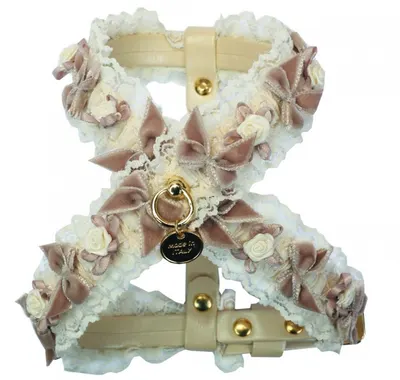 Ham ajustabil, bej, decorat cu flori si fundite din dantela si catifea, circumferinta piept 31-35 cm x circumferinta gat 26 cm
