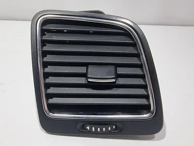 Grila ventilatie dreapta fata 7N0819704D Volkswagen Sharan (2010-2015) [7N]