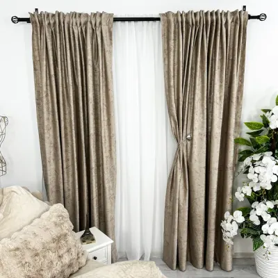 Set 2 Draperii Catifea cu insertii metalizate, Bej inchis - V3, 140cm latime x 260cm inaltime, cu tiv lat pt bara