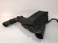 Carcasa filtru aer cu furtun admisie 1k0129684l Volkswagen Golf 5 (2004-2009) 2.0 tdi cbb , bmm , bmr