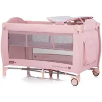 Patut pliabil Chipolino Bella Pink Marshmallow cu doua nivele, intrare laterala cu fermoar, 2 roti cu frane, saltea de infasat, carusel muzical, geanta pentru transport, buzunar si organizator accesorii