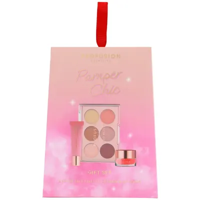 Set Cadou Paleta pentru Fata 6 Nuante 10g + Balsam pentru Buze cu Aroma de Capsuni 12ml + Scrub pentru Buze Pamper Chic 15g