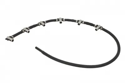 Furtun combustibil potrivit BMW Seria 3 (E90), 3 (E91), 3 (E92), 3 (E93), 5 (F10), 5 (F11), 5 GRAN TURISMO (F07), 7 (F01, F02, F03, F04), X5 (E70), X6 (E71, E72) 3.0D 02.08-02.17
