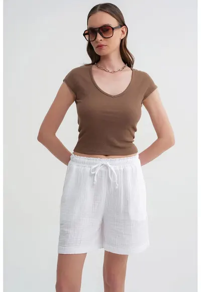 Pantaloni scurti dama - bumbac texturat - talie inalta - Alb