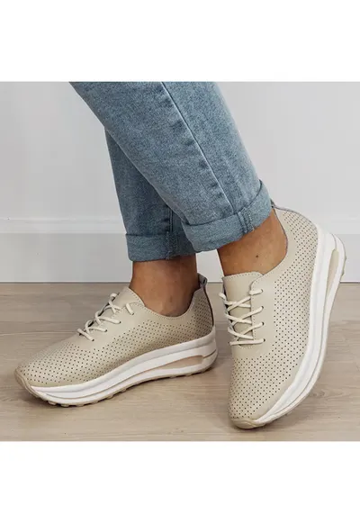 Sneakersi bej perforati din piele naturala 5122 M2 19255 - Bej