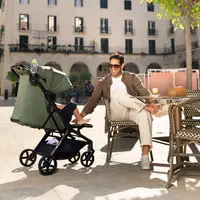 Carucior pentru copii Kinderkraft Nubi 3 Mystic Green autopliabil, cadru din aluminiu, greutate admisa 22 kg, accesorii incluse