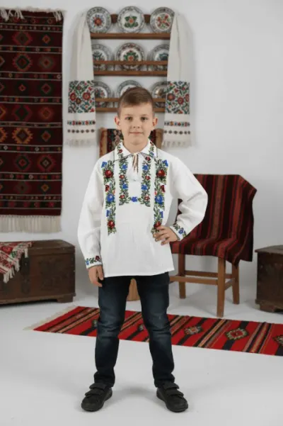 Ie traditionala Baieti Robertino 20