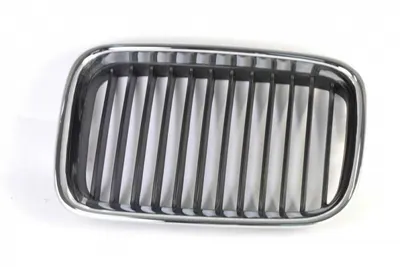 Grila radiator fata stanga negru crom BMW Seria 3 intre 1990-1996