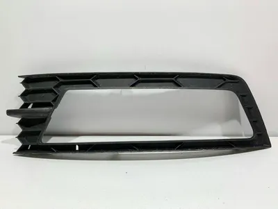 Grila proiector dreapta 5JA807682 Skoda Rapid facelift (2017-2019)