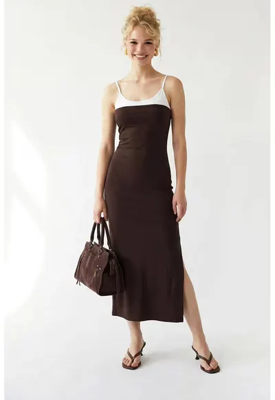 Rochie Midi - Bodycon - Fara Maneci - Maro Cafea - Bumbac si Lycra