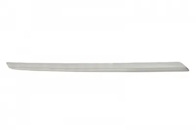 Ornament grila fata inferior dreapta plastic, crom MERCEDES GLA dupa 2013
