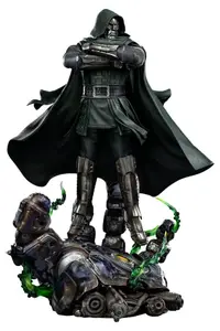 Statuetă Iron Studios Marvel: Avengers: Doomsday - Doctor Doom, 68 cm