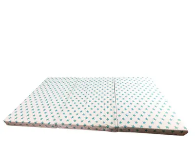 Saltea pliabila din spuma poliuretanica 120x60x5 cm Light Blue Stars