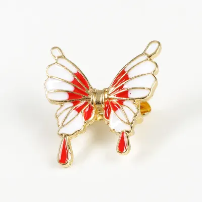 Brosa martisor fluture alb cu detalii rosii