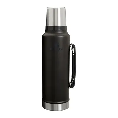Termos negru din oțel inoxidabil 1,4 l Legendary Classic Bottle Black 2.0 – Stanley