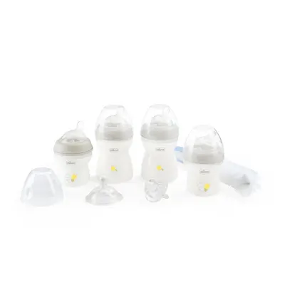 Set biberoane, Chicco, Include 2 x biberoane 150 ml, 2 x biberoane 250 ml, 1 x tetina, 1 x suzeta, 1 x perie de curatare, Silicon, 0 luni+, Transparent