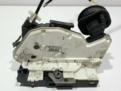 Broasca usa stanga spate 5K4839015B Volkswagen Golf 6 (2008-2013)