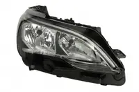 Far dreapta (H7 HB3 LED, cu motor, fara controler LED) potrivit PEUGEOT 3008 P84, 5008 T87 05.16-12.20