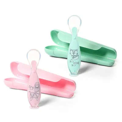 Lingură de silicon cu bază Babyono - Verde, într-o cutie