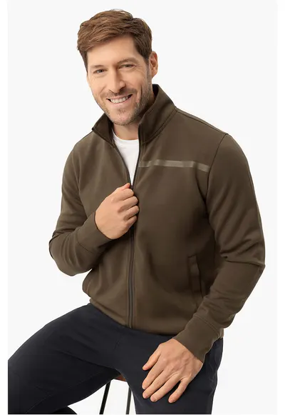 Bluza de trening cu fermoar - cu guler inalt - buzunare - mansete - regular fit - B-Lunos - maro - Maro