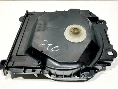 Subwoofer stanga fata 9195199 BMW Seria 5 (2010-2017) [F10]