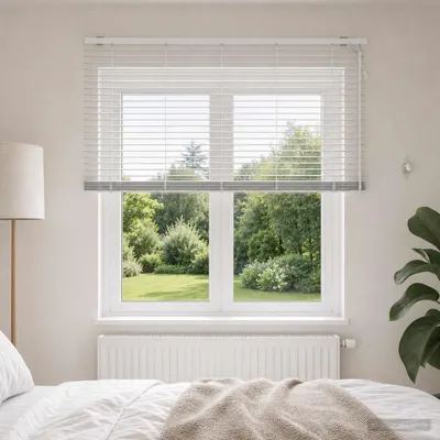 vidaXL Jaluzea venetiană Alb 145 x 130 cm 35 mm