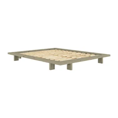 Pat matrimonial verde salvie din lemn de pin fără tăblie cu somieră 140x200 cm Japan – Karup Design