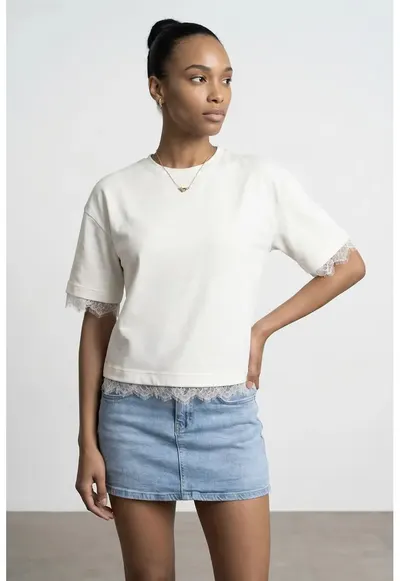 Tricou pentru Femei - Maneca Scurta - Croiala Regular - Crem Natural - Bumbac Elastan