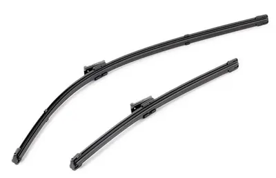 Set stergatoare parbriz VALEO SILENCIO X.TRM FLAT BLADE SET 577845, lungime 650 mm, 400 mm, fara carcasa