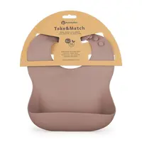 Baveta moale PetiteMars Velvet Latte Maro pudrat TakeMatch, reglabila, cu buzunar colector, silicon, fara BPA, 6 luni+