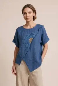 Bluza din in albastru jeans cu paiete si broderie, croi lejer asimetric, stil elegant natural