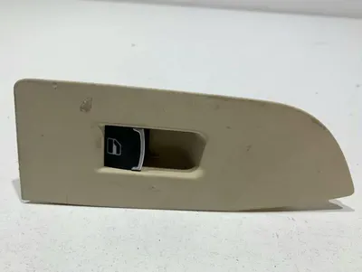 Buton comanda geam electric dreapta spate 3C8867376A Volkswagen Passat CC (2008-2012)