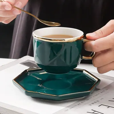 Cană de cafea Morello - Diamant verde, cu farfurioară și linguriță, 180 ml
