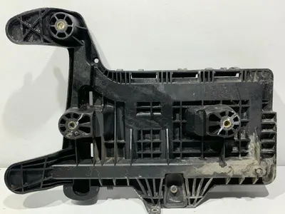 Suport baterie 1KM915333 Volkswagen Golf 6 (2008-2013)