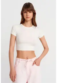 Tricou pentru femei - slim fit - alb - elastic - din viscoza cu elastan