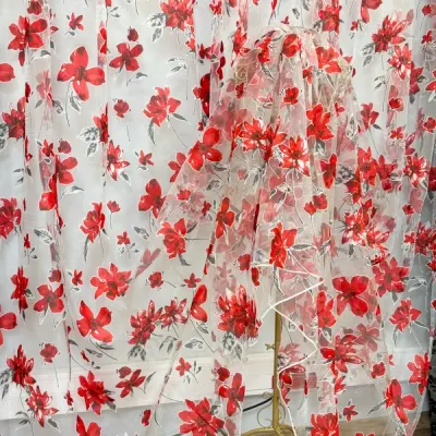 Perdea Red Flowers din matase imprimata, Ivoire, 400cm latime x 270cm inaltime cu rejansa pt sina