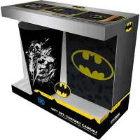 Set Cadou DC Comics - Pahar XXL + Insigna + Notebook de Buzunar Batman