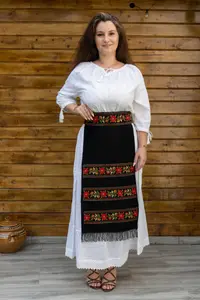 Costum IE Fusta Brau si 2 Fote Filipa