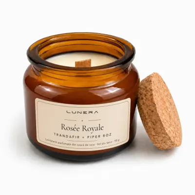 Lumânare parfumată din ceară de soia Rosée Royale - Trandafir și Piper Roz 90 g - Chihlimbar