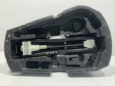Trusa scule roata rezerva 6Q0012115K Volkswagen Polo 5 facelift (2014-2017)