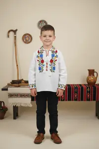 Ie traditionala Baieti Laurentiu 2