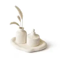 Set tavă nor, vază și cutie pentru bijuterii din ceramică jesmonite – în cutie cadou - Marmorată roz