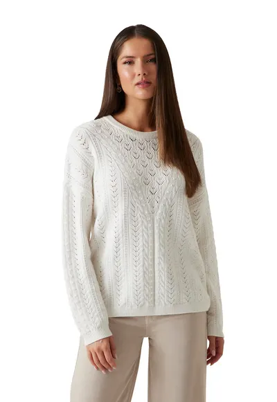 Pulover lejer cu model cu perforatii - Alb
