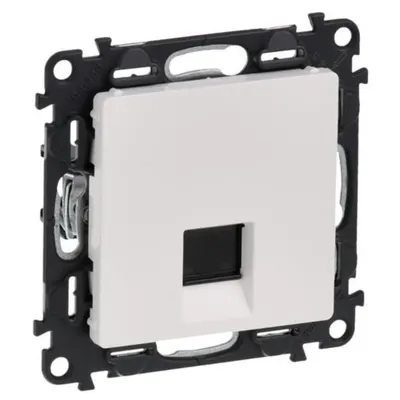 Priza RJ45 Legrand 753140, cat.5e, UTP, IP21, IK04, alba