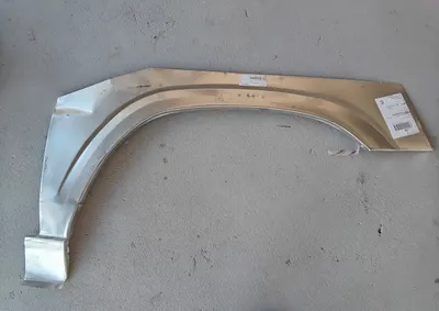 Segment aripa spate stanga potrivit NISSAN PATROL Y61 3D 1997-2009