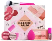 Makeup Revolution Set cadou Cloud Blush & Glow, 6 piese