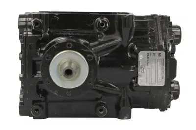 Compresor climatizare (R134a) potrivit CASE IH 1086, 1420, 1440, 1460, 1470 TRACTION KING, 1480, 1486, 1586, 3088, 3288, 3388, 3488, 3588, 3688, 3788, 786, 886, 986; NEW HOLLAND 2115, 4400, 8030