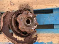 Fuzeta stanga spate Nissan Navara (2004->) 2.5 dci